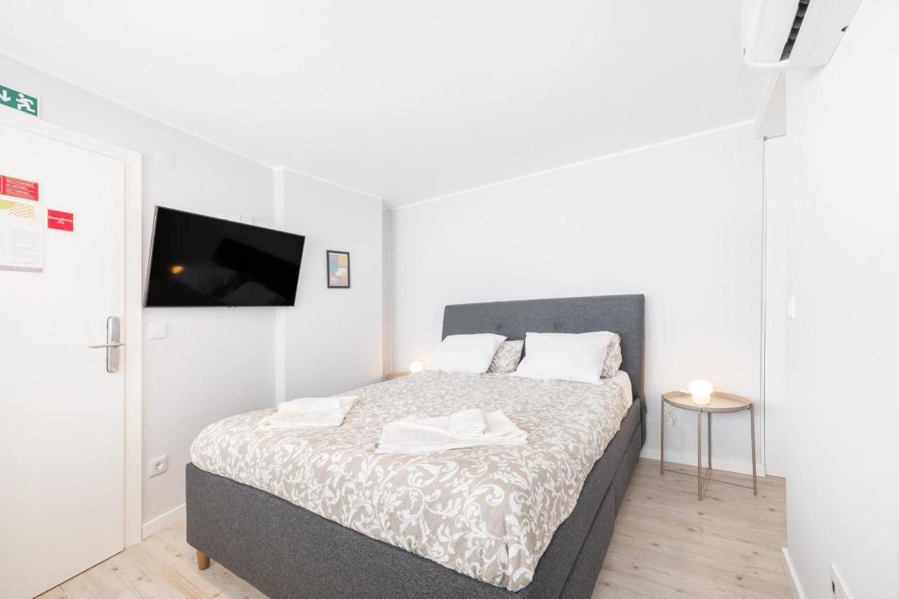 Olala Lisbon Oriente Suites C Kültér fotó